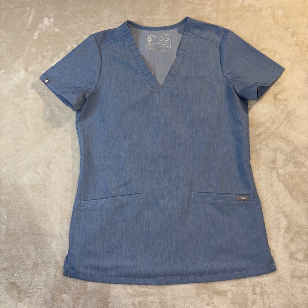 Figs Technical Collection Heather Blue V-Neck Scrub Top FW1100 Womens XXS